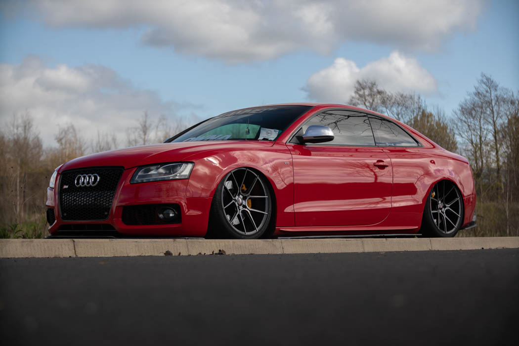 Tucked At The Motor Museum 2023 Showcar event And I quote; "AN INSANE VENUE WITH A SELECTION OF UK & EUROPES BEST CAR BUILDS, A MIXTURE OF STANCE SHOW CARS, CLASSIC CARS, TRACK CARS, SUPERCARS AND EVERYTHING IN BETWEEN"