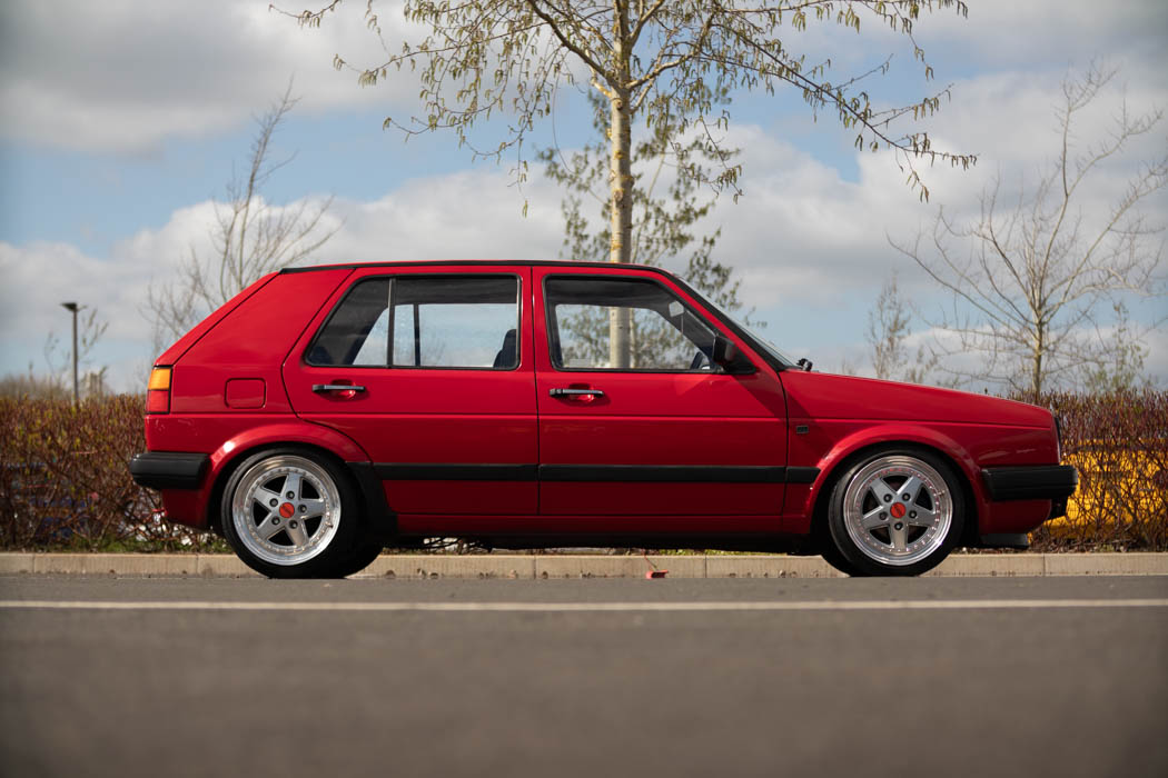 Tucked At The Motor Museum 2023 Showcar event And I quote; "AN INSANE VENUE WITH A SELECTION OF UK & EUROPES BEST CAR BUILDS, A MIXTURE OF STANCE SHOW CARS, CLASSIC CARS, TRACK CARS, SUPERCARS AND EVERYTHING IN BETWEEN"