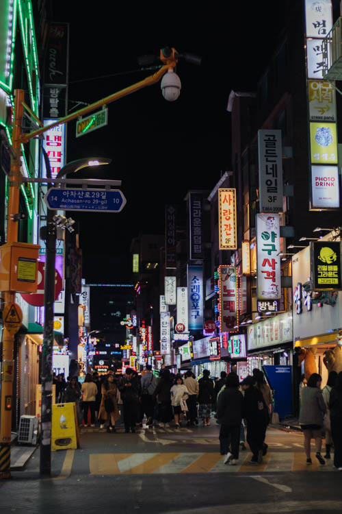 South Korea 2023 Seoul & Busan Trip locations starting in Seoul. Dongdaemun, Myeongdong night market, Starfield COEX mall, Byeolmadang library, the Olympic park, Namsan Seoul tower (N-Tower), Tteokkbokki village, Sungnyemun Gate, Gyeongbokgung Palace, Bukchon Hanok Village, Seoul Forest, Hywayang Jeil Traditional Market, Jongmyo Shrine, Jeongneung Royal Tomb, IFX Mall, some small park by the Han River (Yeouido), Bukseoul Dream Forest, Insadong Market, DDP Dongdaemun History and Art centre, Rainbow Bridge and the National Museum. Then in Busan. Haedong Yonggungsa Buddist Temple, Haeundae Beach trains, Sky Capsules, Camcheon Culture Village, Songdo Park cable cars.